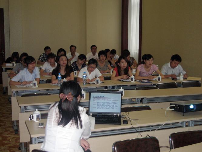 集團(tuán)人事部召開企業(yè)人事專員會(huì)